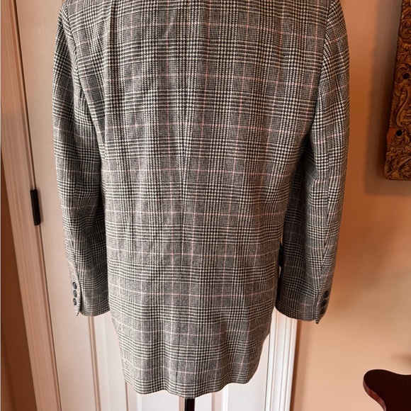 Classic Pendleton Gray and pink Plaid women’s double breasted 100% wool Blazer - Picture 2 of 6